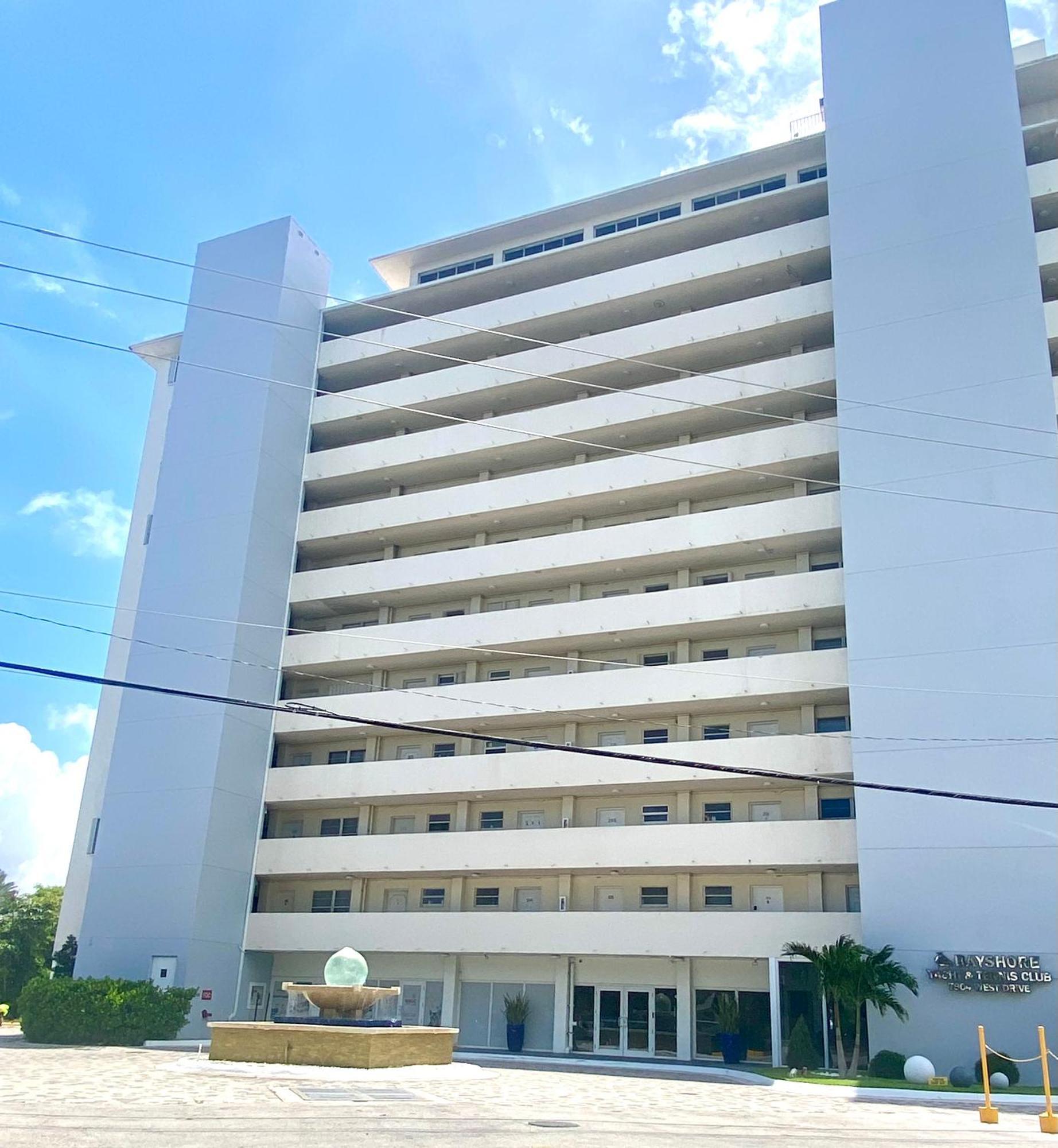 Panoramic Luxurious Waterfront One Bedroom Apartment With Miami Skyline View Free Parking 5Min Drive To Miami Beach Exterior foto